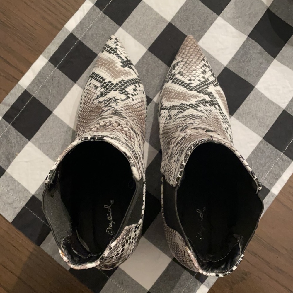 Python Booties - image 8